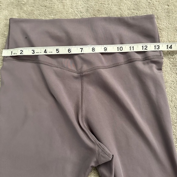NIKE RUNNING SWOOSH 7/8 LEGGINGS IN PURPLE Size M - Picture 9 of 10